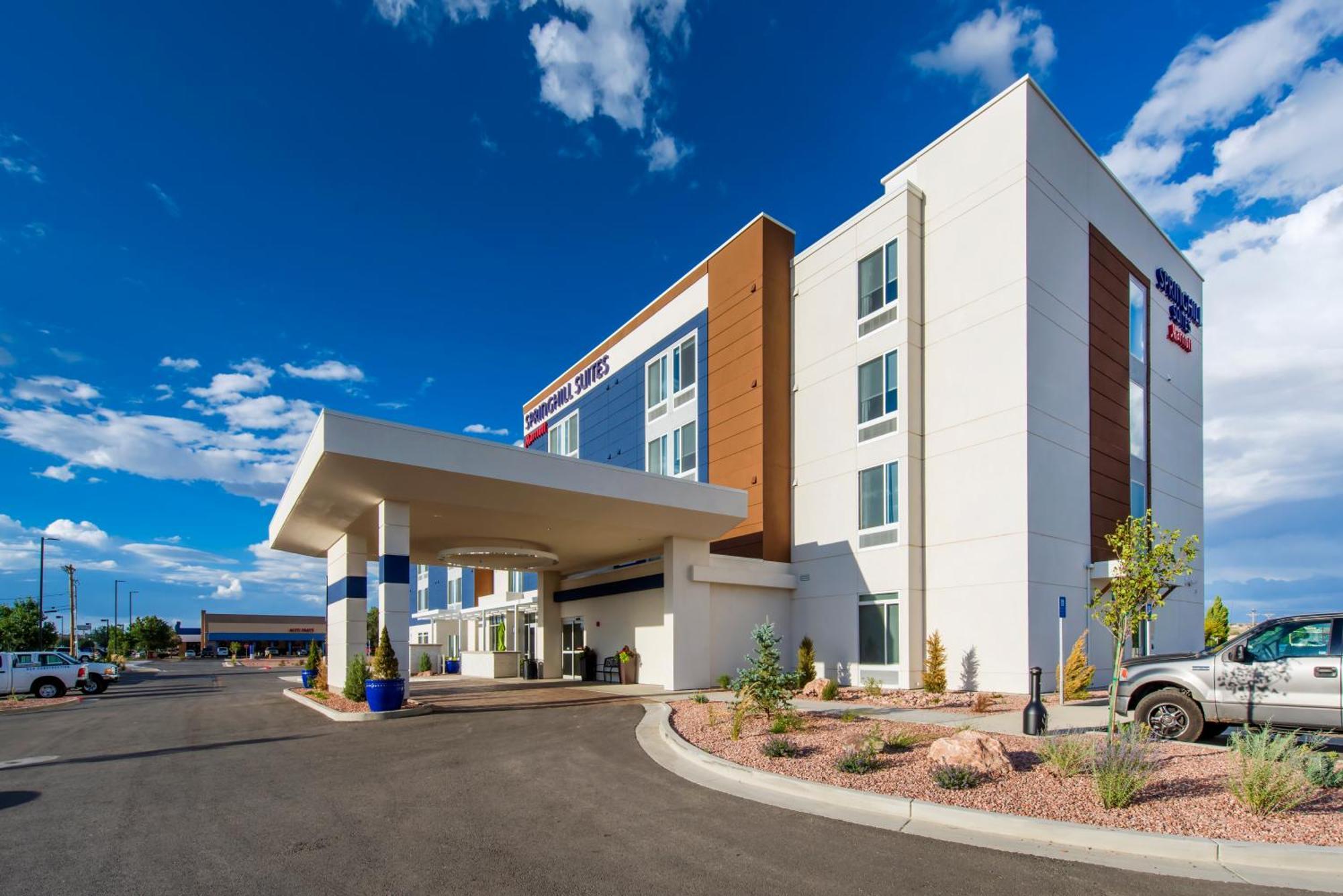 Hotel Springhill By Marriott