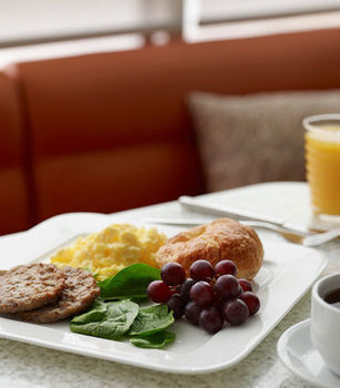 Hotel Springhill By Marriott 3*